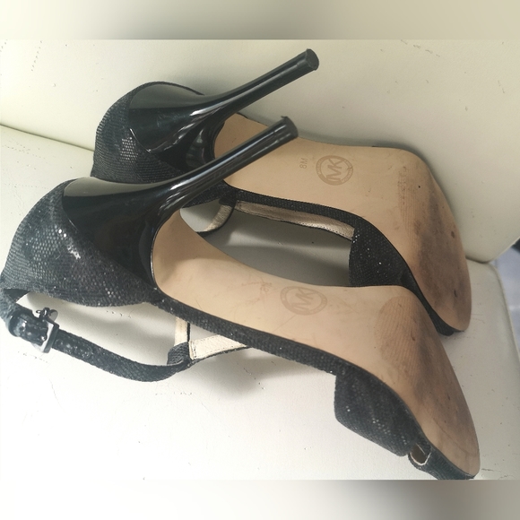 Michael Kors heels size 8M - Picture 8 of 12